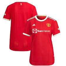 dziesięć Pełne pasji przemówienie Wiedźmy zostało wygwizdane